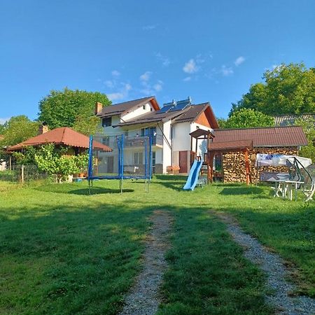 Casa Mariana - Comuna Arefu, Transfagarasan Căpăţîneni-Ungureni Dış mekan fotoğraf